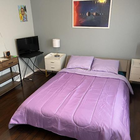 Shared Space With Private Room In Beautiful Lakefront Apartment Federal Way Zewnętrze zdjęcie