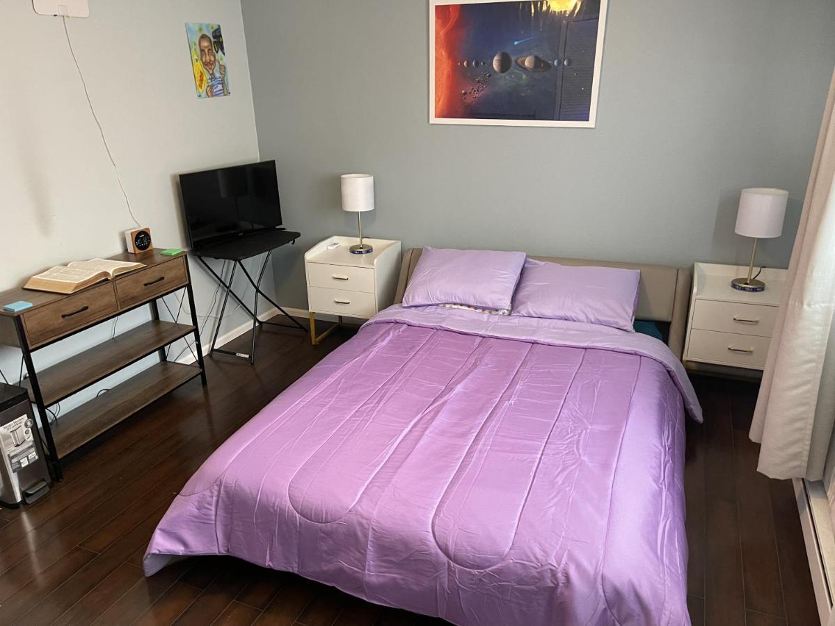Shared Space With Private Room In Beautiful Lakefront Apartment Federal Way Zewnętrze zdjęcie